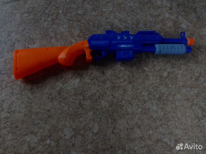 Бластер, стреляет орбизами