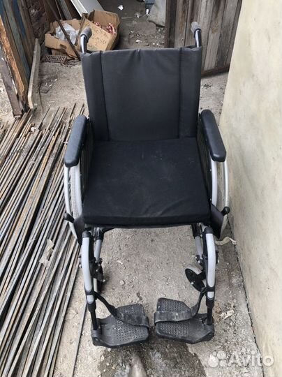 Инвалидная коляска