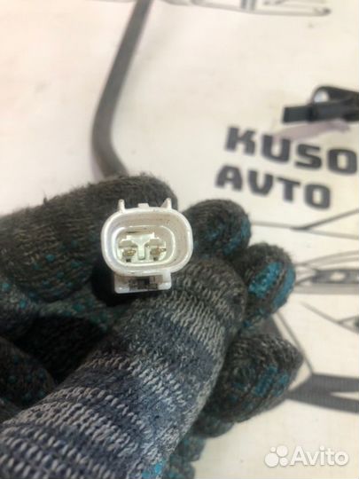 Датчик ABS задний правый Lexus Rx 450 H GYL25