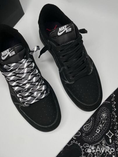 Nike air jordan 1 low travis scott black phantom