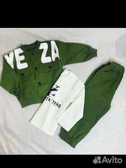 Костюм троечка