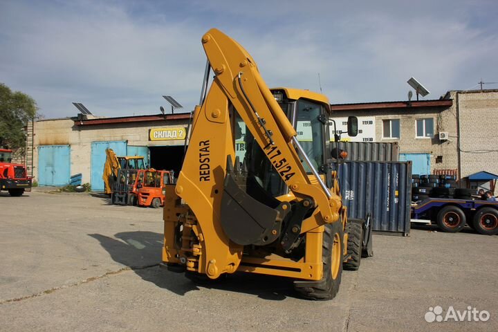 Экскаватор-погрузчик Redstar T17.5/24, 2023