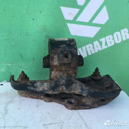 Опора кпп левая Тойота Карина Е