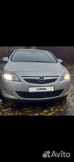 Opel Astra 1.6 AT, 2010, 190 000 км