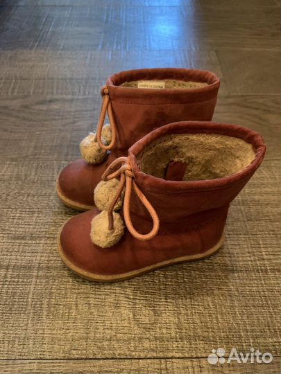 Обувь на девочку 22 23