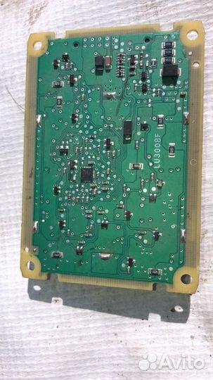 Правая фара на запчасти Туарег NF 2015 г. ксенон