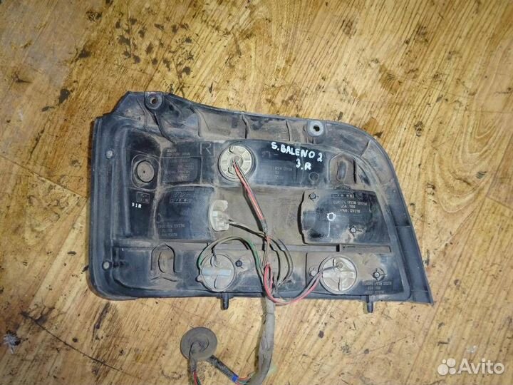 Фонарь задний правый Suzuki Baleno 1998-2007