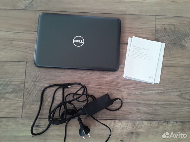 Нетбук Dell Inspiron 11 3000 Series