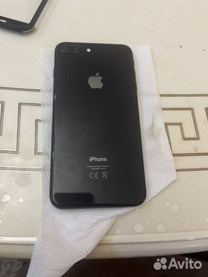 Телефон iPhone 8 plus