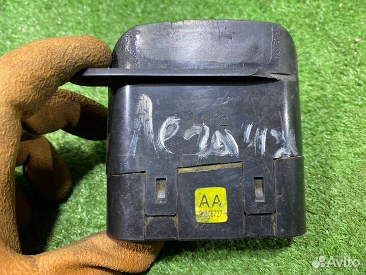 Часы Daewoo Leganza V100 C22SED