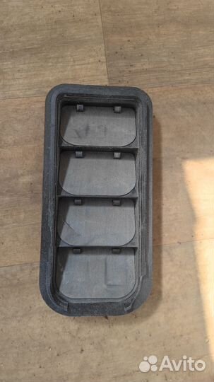 Вентиляционная решетка Volkswagen Tiguan 2