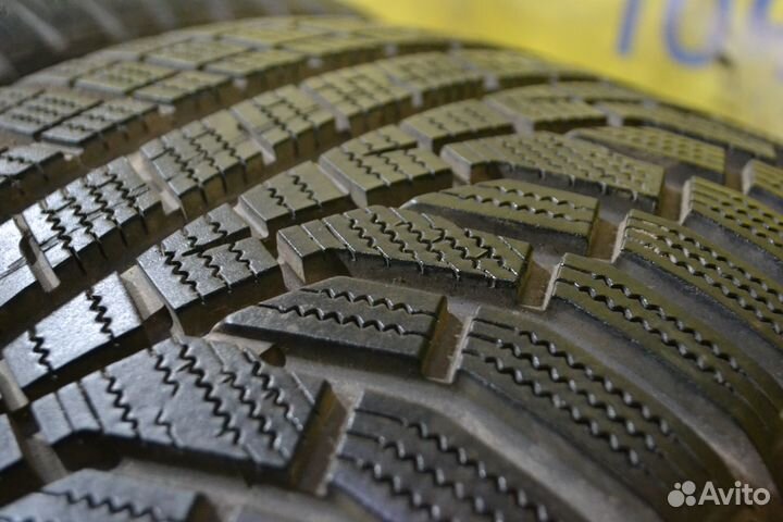 Hankook Winter I'Cept Evo2 W320 255/40 R19