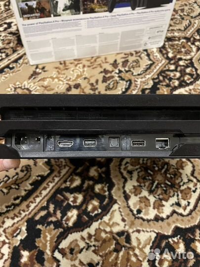 Sony PS4 pro 1tb