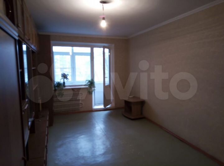 2-к. квартира, 53 м², 3/9 эт.