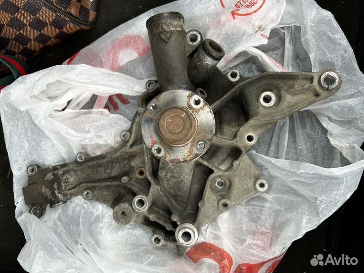 Помпа на m113 5.0