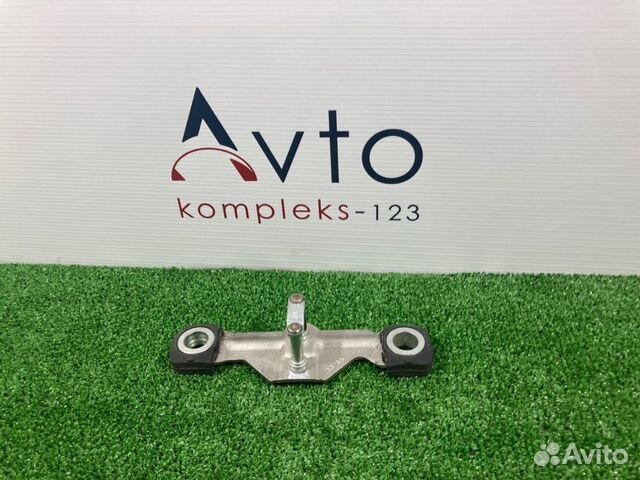 Ответная часть замка багажника Audi A3 8P CCZ 2009