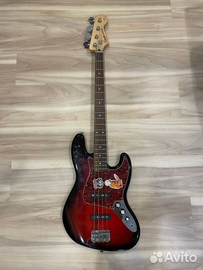 Бас гитара Squier Jazz Bass