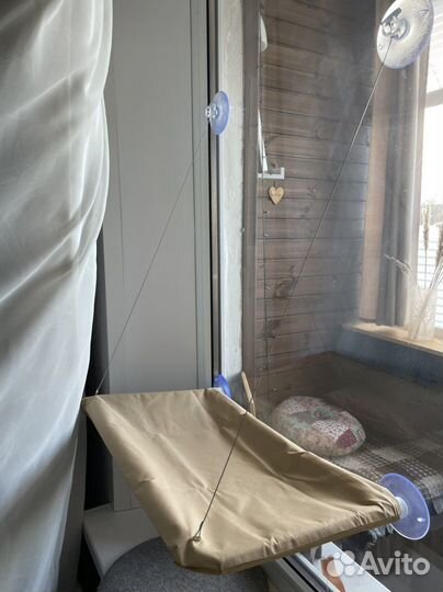 Гамак для кошек на окно