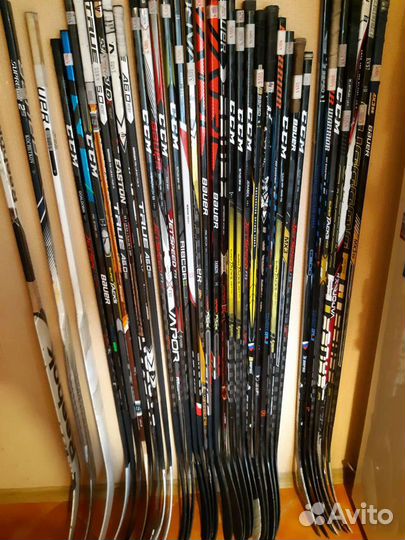 Клюшка хоккейная