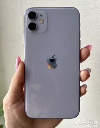Телефон iPhone 11