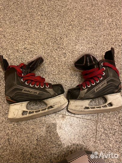 Хоккейные коньки bauer 33,5