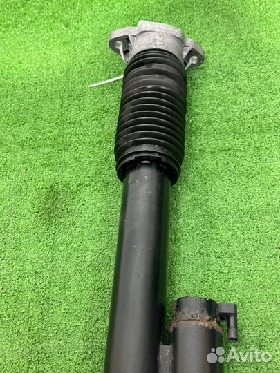 Амортизатор задний Mercedes-Benz Glc-Class C253