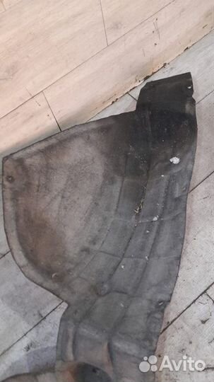 Подкрылок задний левый Nissan Sentra B17 С 2012 По