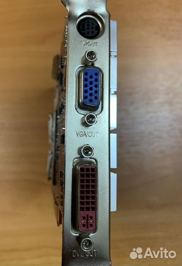 Видеокарта 7300GT 256MB