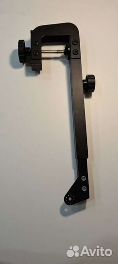 Струбцина для датчика эхолота