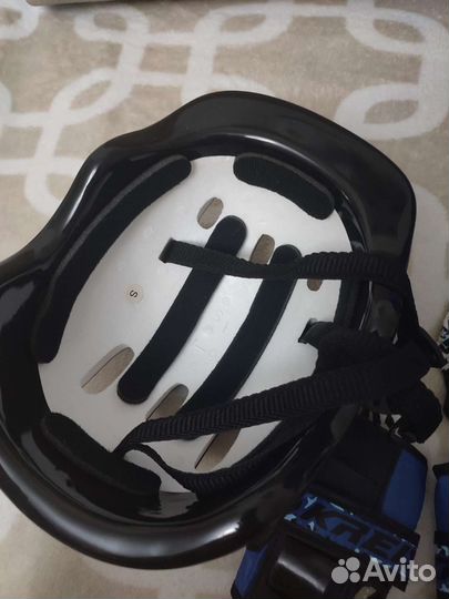 Набор детских роликов с защитой + шлем р-р 30-33