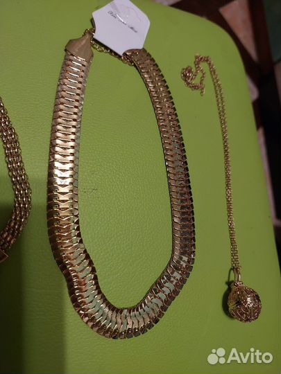 Красивая новая бижутерия