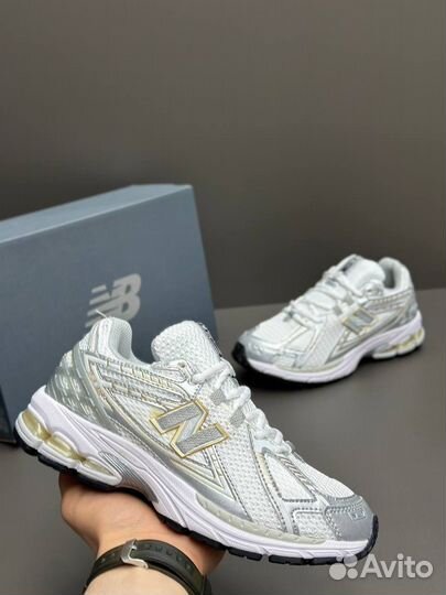 Кроссовки New Balance 1906R White Silver Metallic