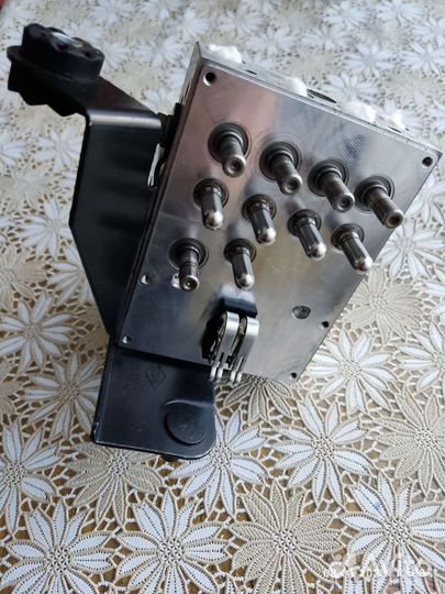Блок ABS/ASC Bosch 001