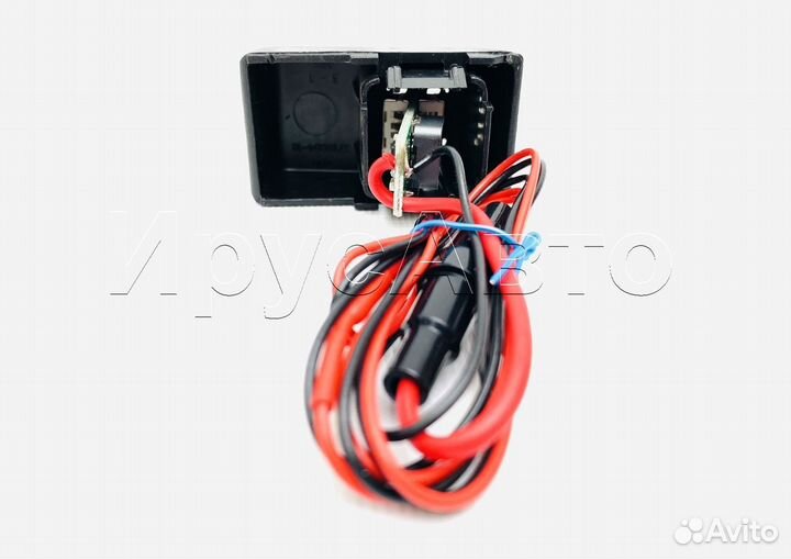 Автомобильное зарядное устройство USB 2110