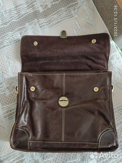 Мужской коричневый кожаный портфель