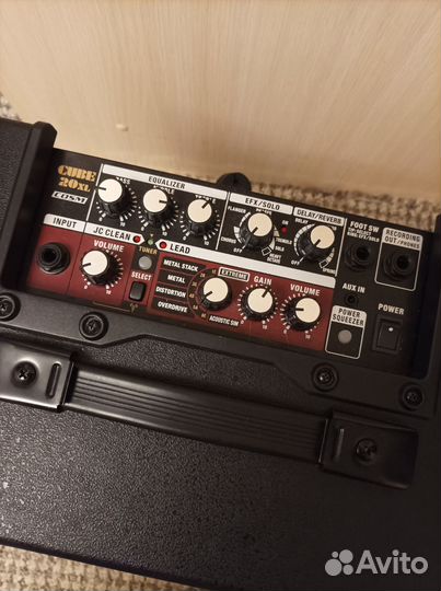 Комбоусилитель Roland Cube 20XL