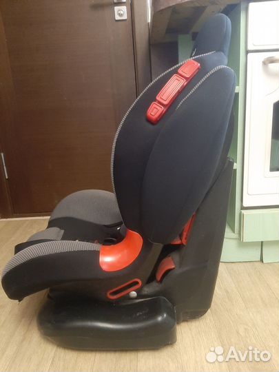 Автомобильное кресло детское