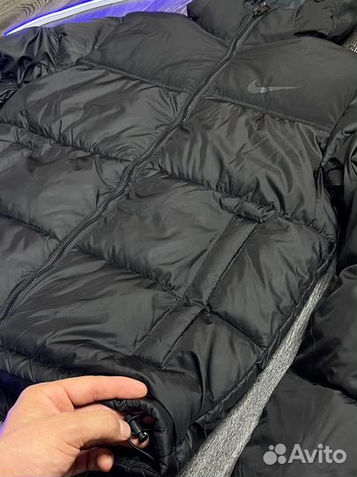 Куртка Nike (размер 44/46)