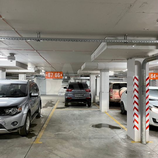 Машиноместо, 15 м²