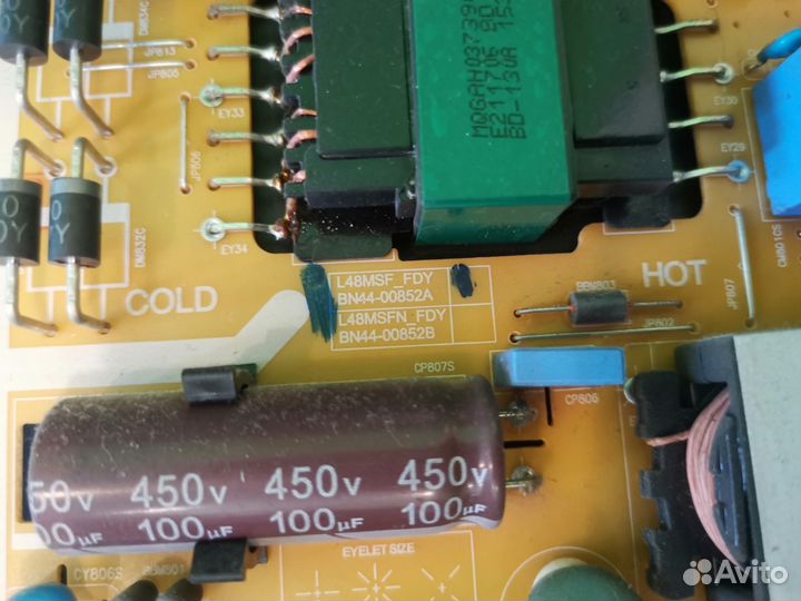 Телевизор Samsung UE40J5200AU на запчасти