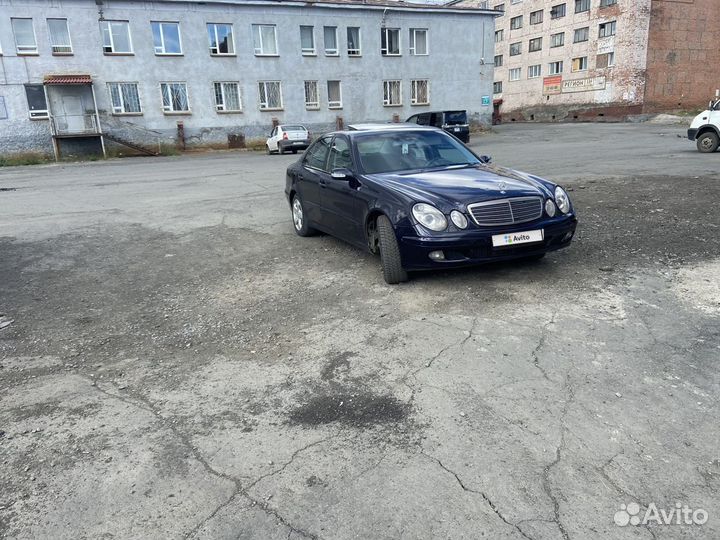 Mercedes-Benz E-класс 2.2 МТ, 2003, 311 100 км