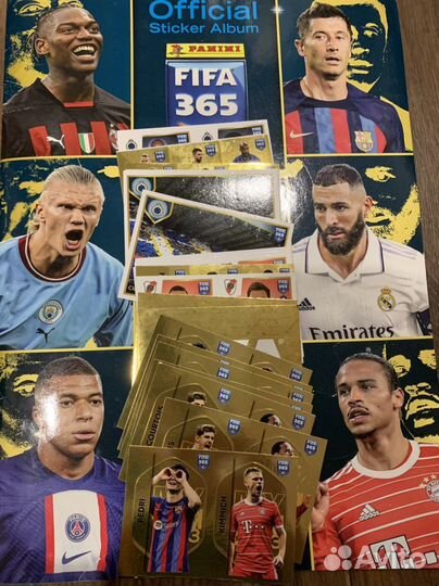 Наклейки Panini Fifa 365 2023