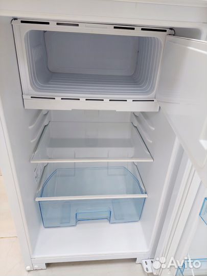 Узкий Барный Холодильник бу Бирюса 85см в хорошем