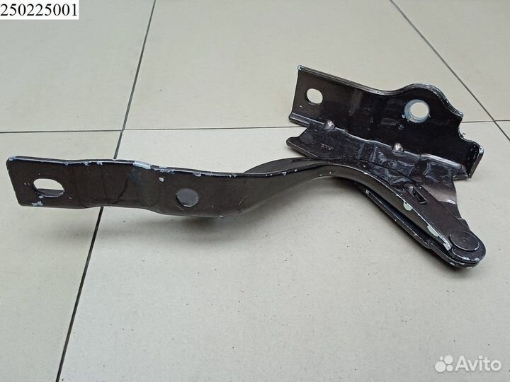 Петля капота левая Hyundai Santa Fe CM