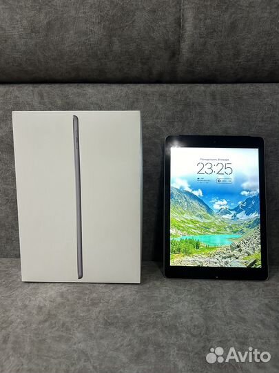 iPad (6th Generation) Wi-Fi+ Cellular 128Gb
