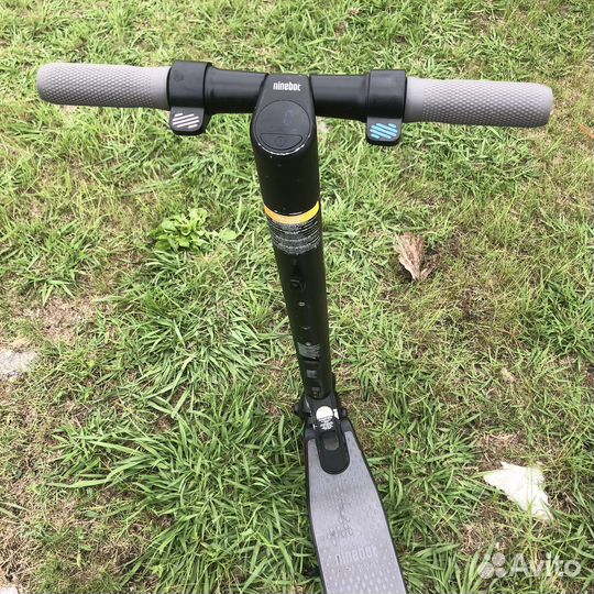 Электросамокат ninebot es1