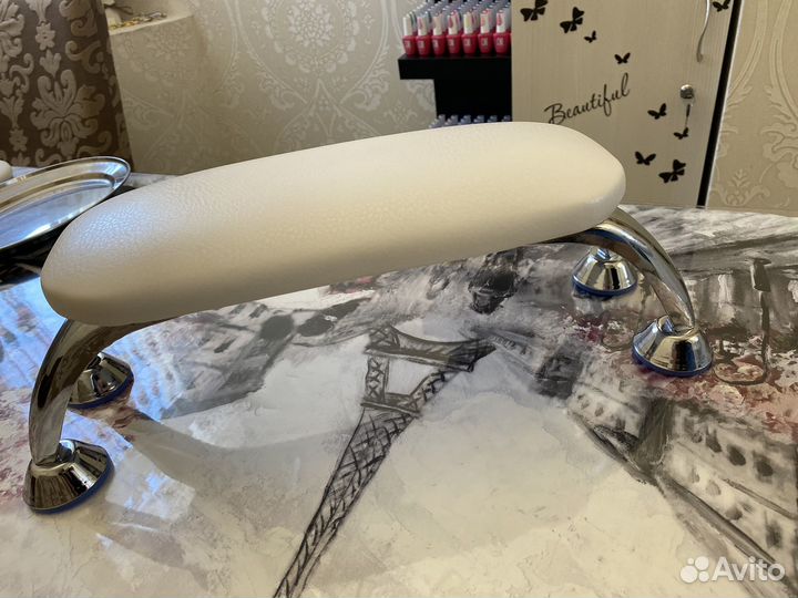 Подставка для маникюра