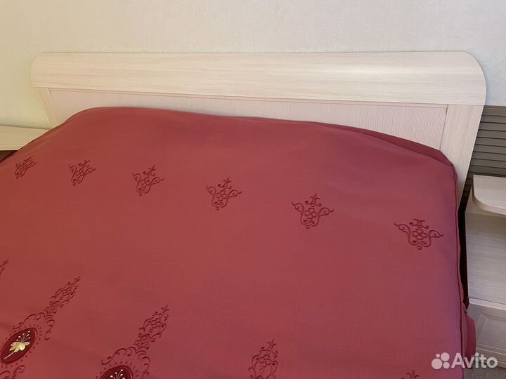 Шторы и покрывало комплект