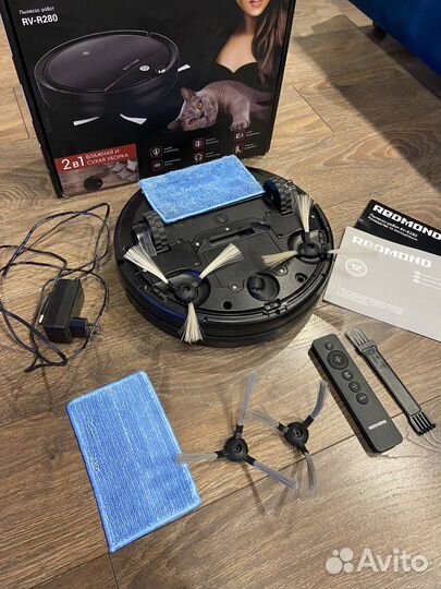 Робот пылесос redmond RV r280