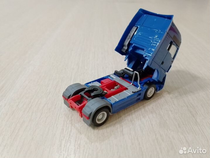 521) Тягач MAN TGX XXL